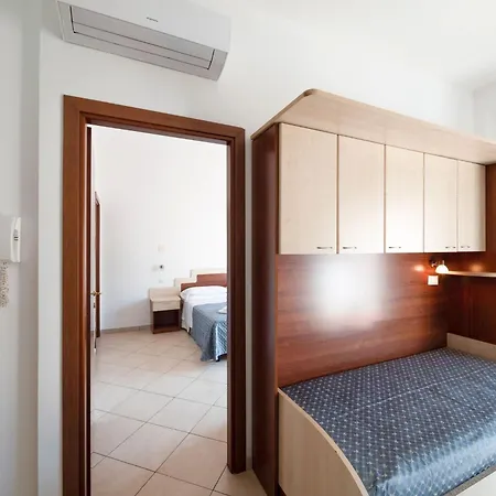 Apartman Vibrant In With Balcony