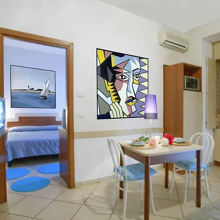 Vibrant In With Balcony Ρίμινι