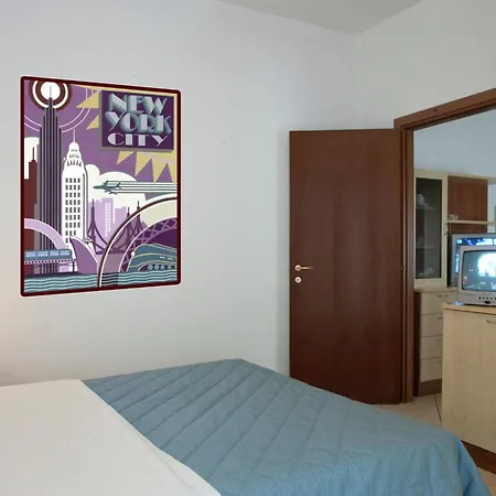 Διαμέρισμα Vibrant In With Balcony *
