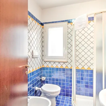Apartamento Vibrant In With Balcony Rímini